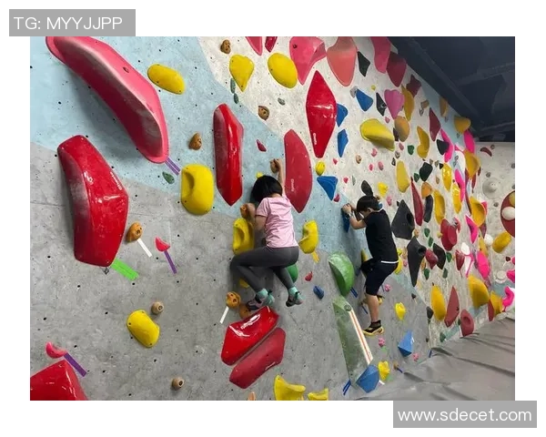 杭州攀岩队的灵活性探索与训练方法分享