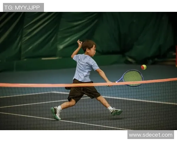 深圳网球队荣登全国网球团队协作排行榜第七名展现卓越团队精神与实力 深圳网球队荣登全国网球团队协作排行榜第七名展现卓越团队精神与实力